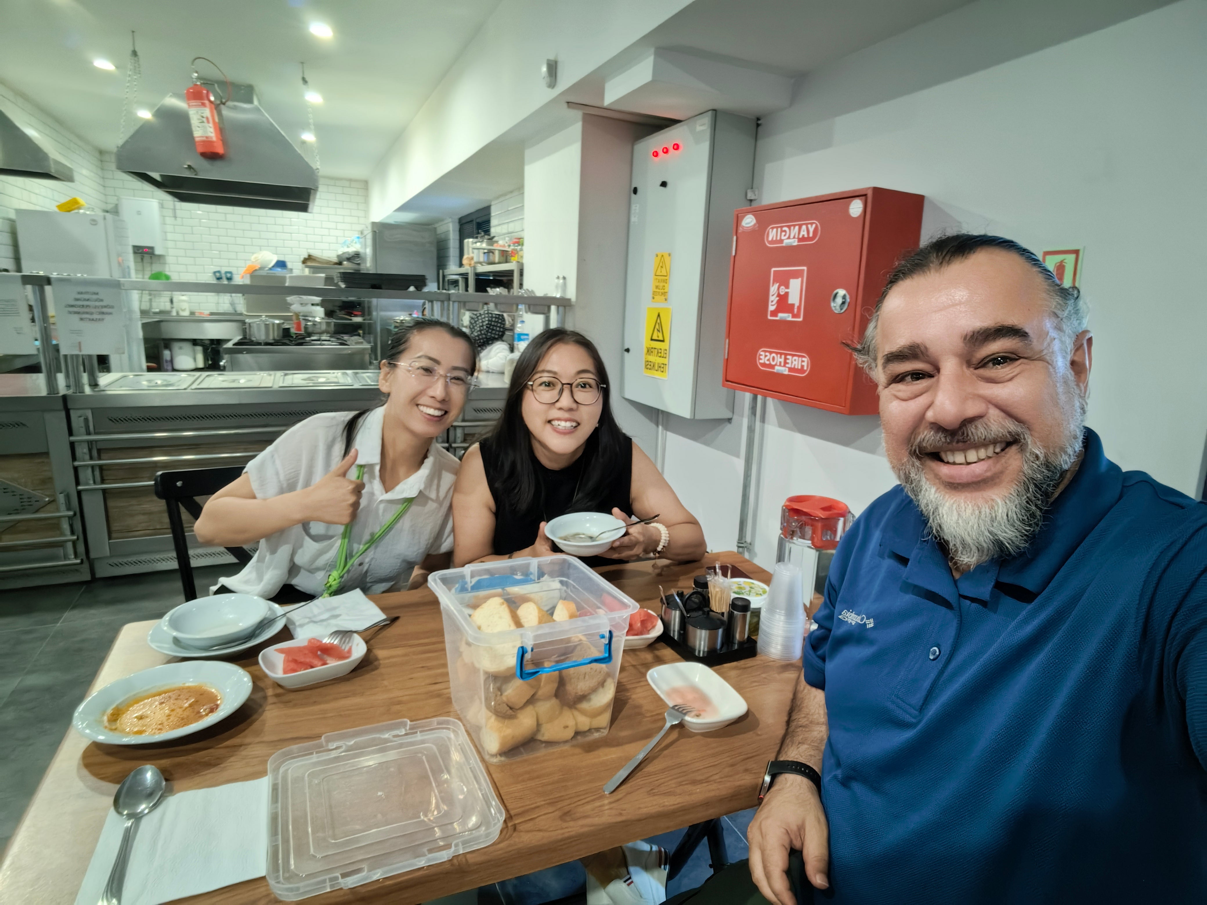 A Warm Lunch in Turkey: Deliveries as Punctual as a Meal