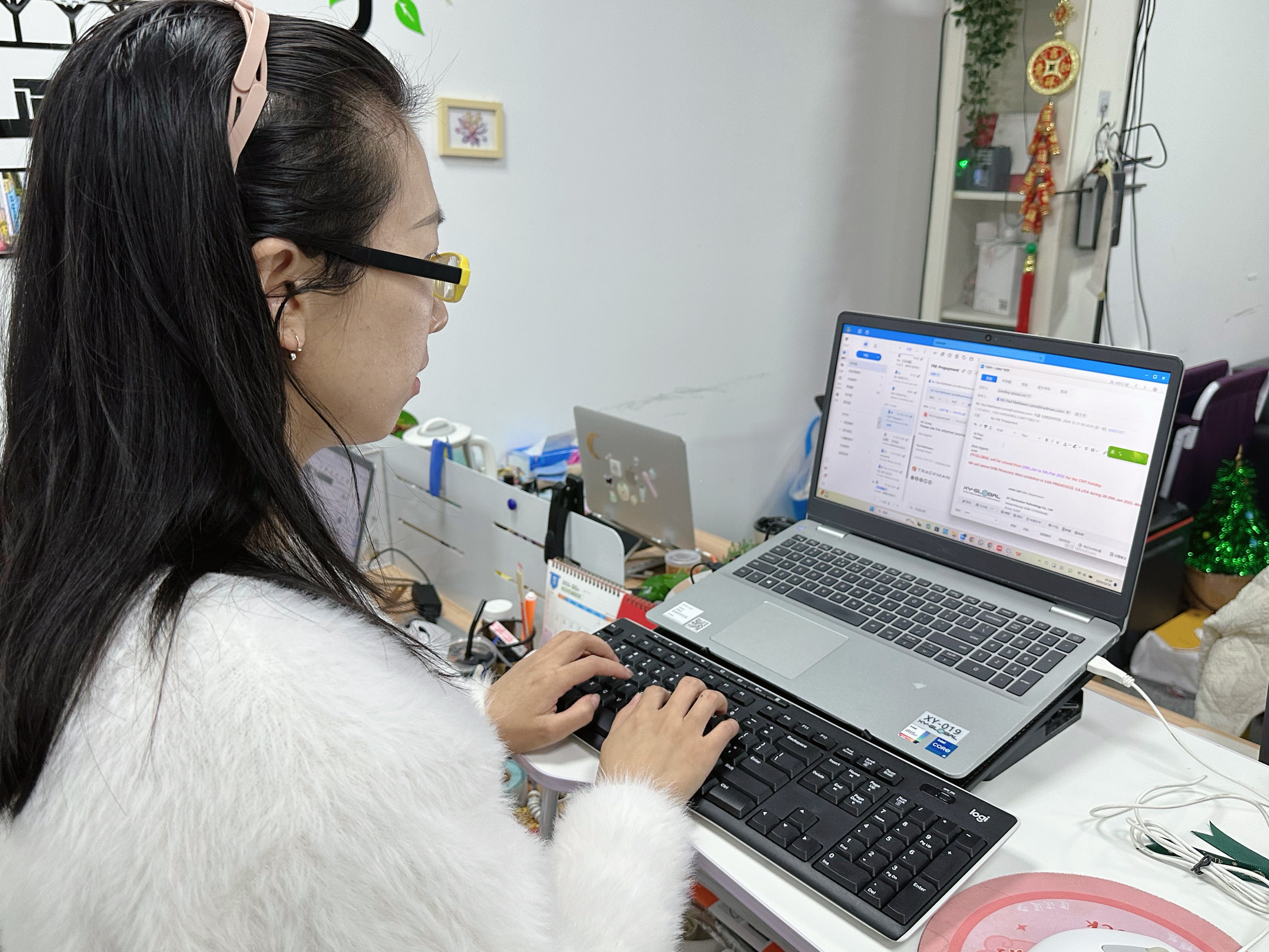 June Works as a Project Engineer at XY Global