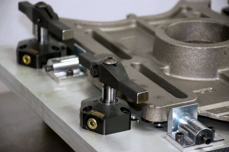 Preheating Assembly Fixture Platform from XY Global Factory